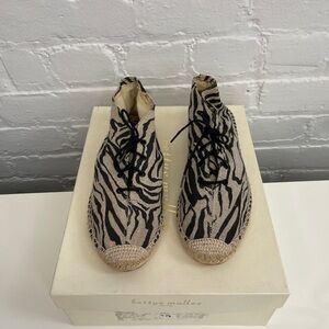 Bettyle Muller Closed Toe Zebra Print Espadrilles Size 37